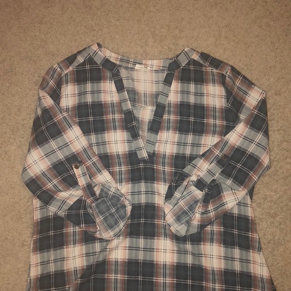 3/4 length plaid top - Picture 1 of 4